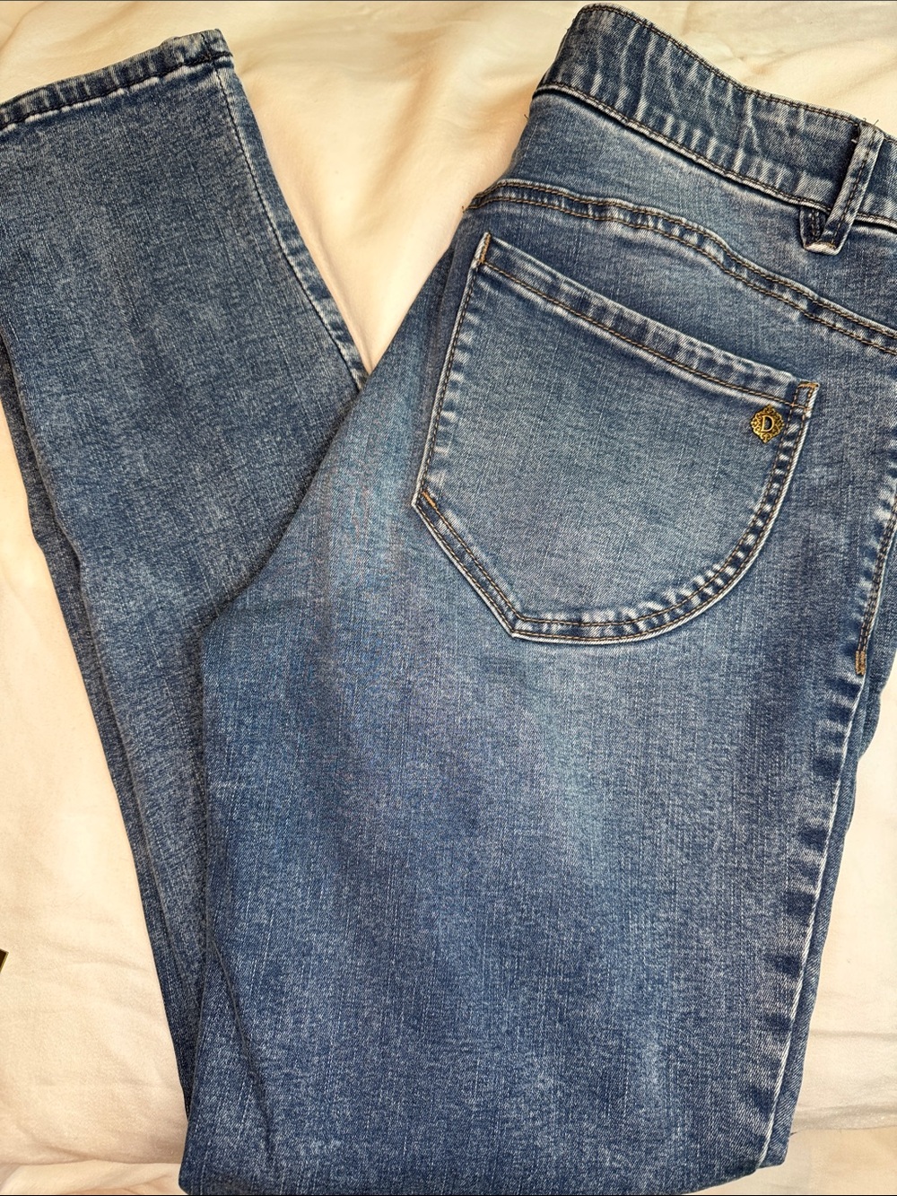 Democracy Straight Leg Jeans in Medium Blue Wash